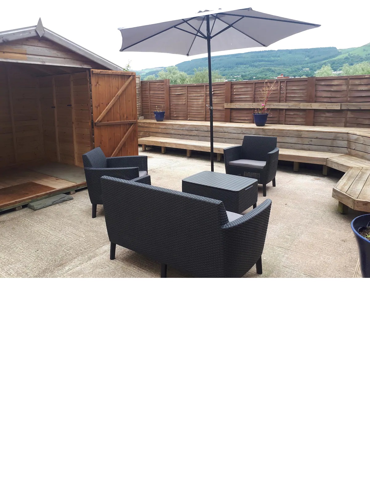 View of the Cynon Valley Mountains from Cottage 193