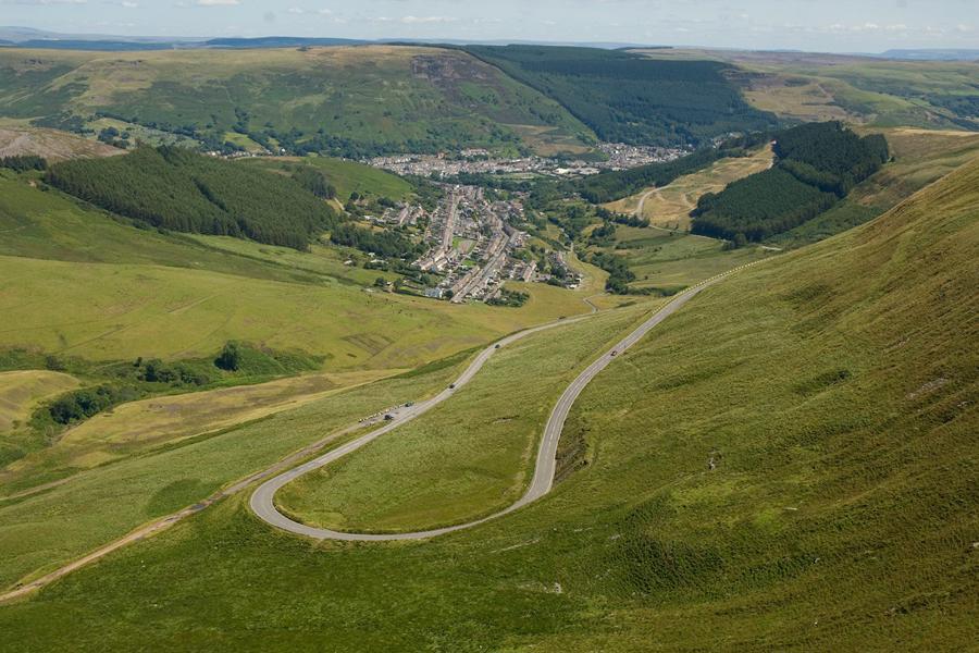 Enjoy al-fresco on the Bwlch