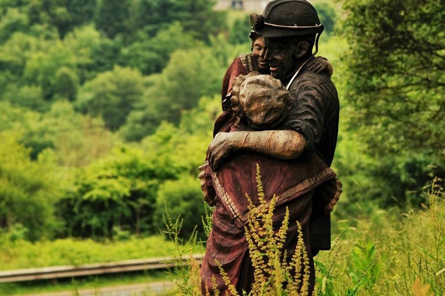 The Maerdy Cwtch sculpture. Picture by Delme Thompson